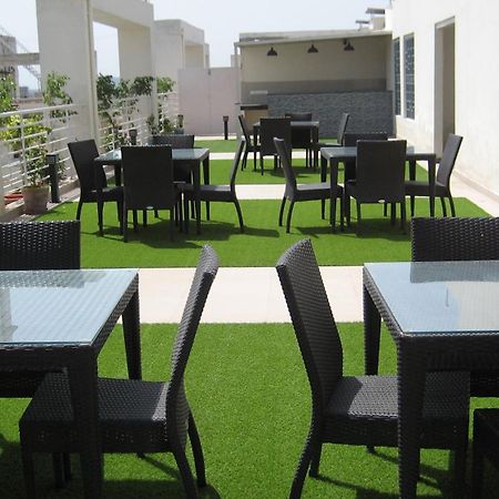 Starlit Suites Neemrana Luaran gambar