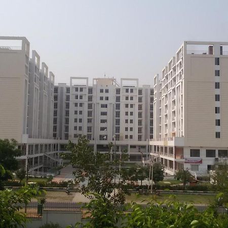 Starlit Suites Neemrana Luaran gambar