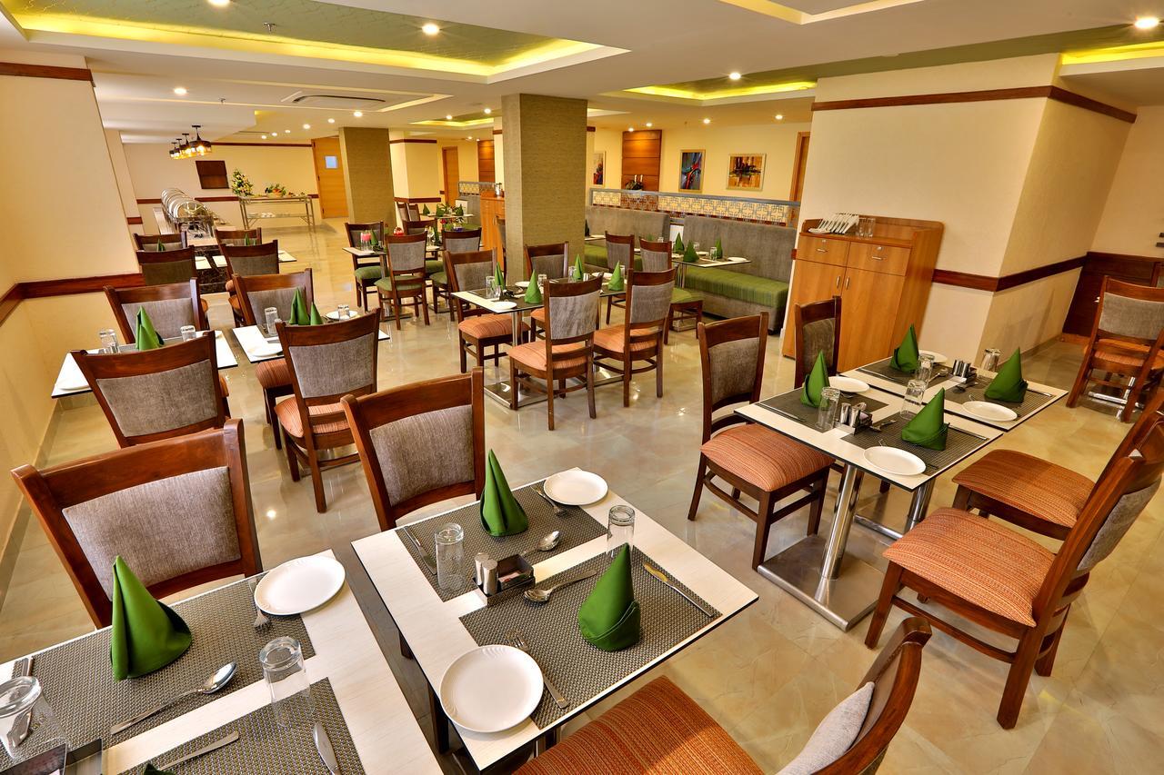 Starlit Suites Neemrana Luaran gambar
