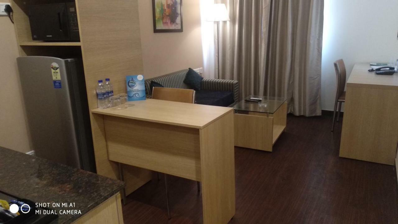 Starlit Suites Neemrana Luaran gambar