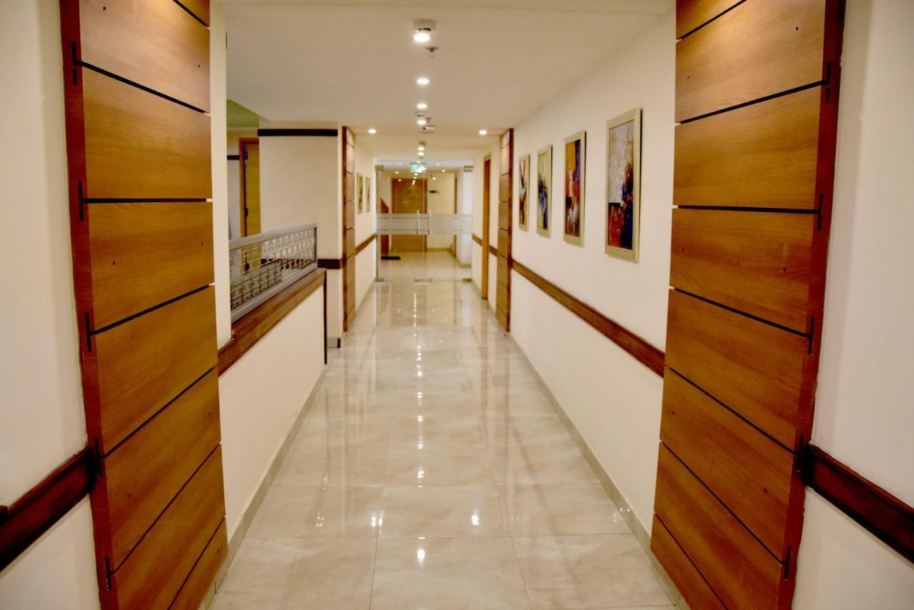 Starlit Suites Neemrana Luaran gambar