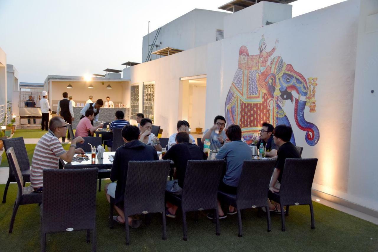 Starlit Suites Neemrana Luaran gambar